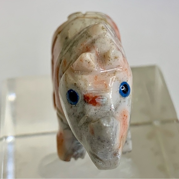 Miniature RHINO Stone Carving Mini Figurine Steatite Soapstone Animal Figure 1.5 - Picture 7 of 12